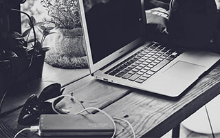 热闹场面！亚洲豪强热血搏击：燃爆全场的格斗盛宴