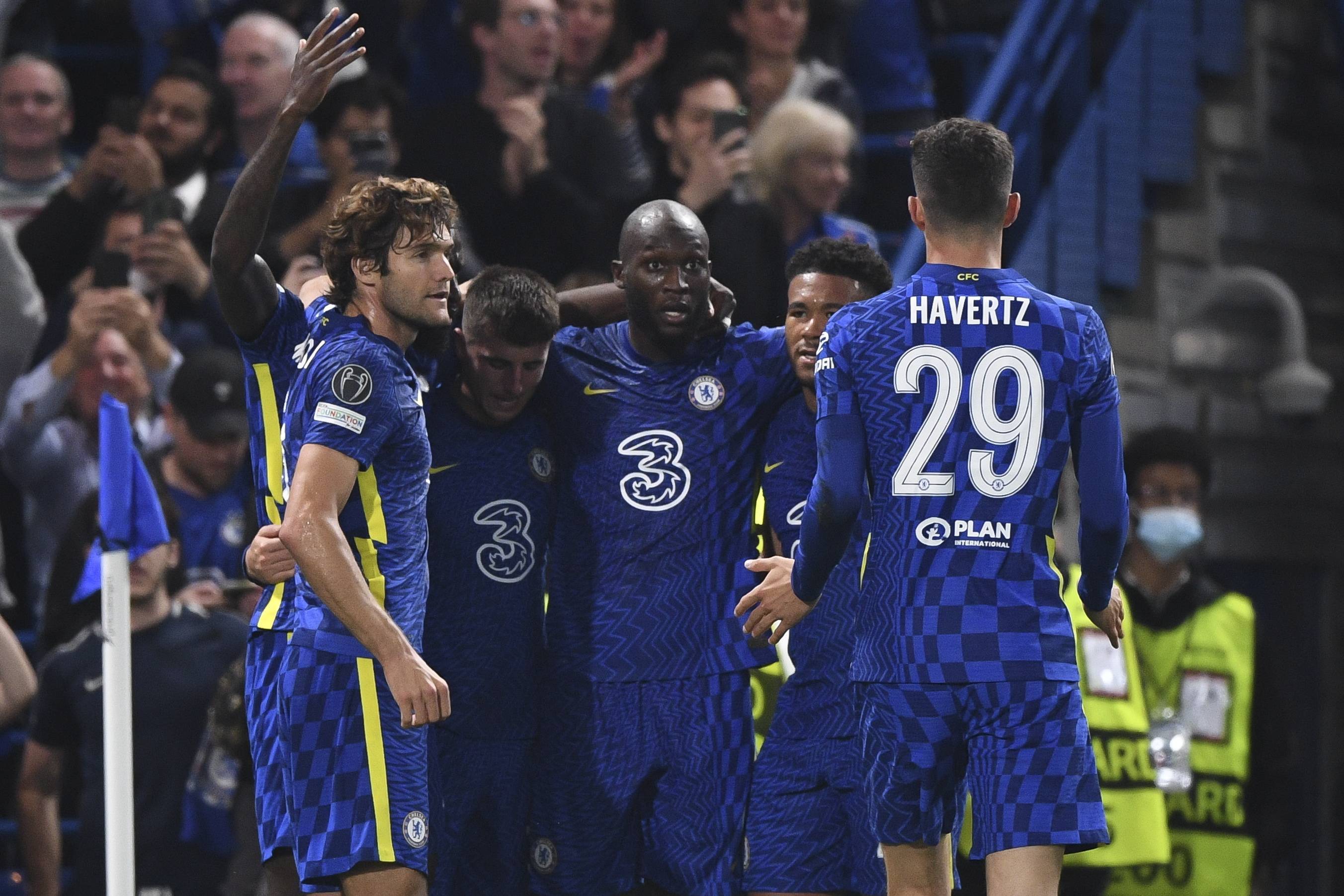 开云体育入口-关于热刺激烈抢点争胜：雄心勃发向冠军进发的信息