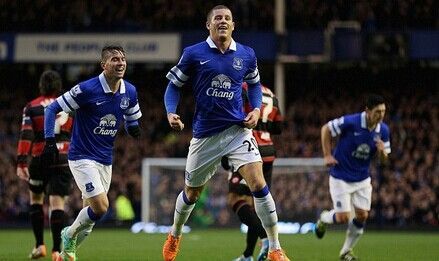 开云体育链接-埃弗顿客场惨败纽卡斯尔，遗憾落败